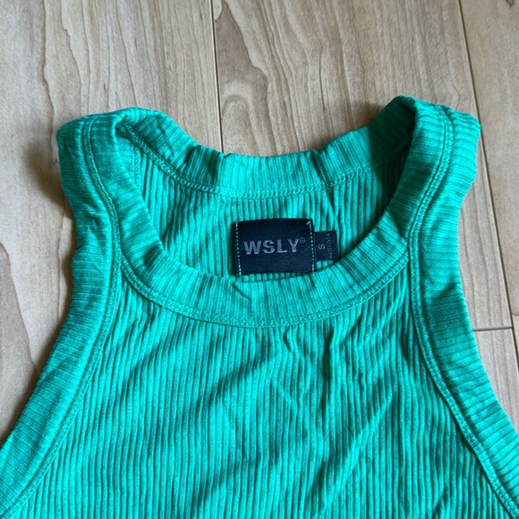 WSLY TANK TOP - Picture 2 of 3